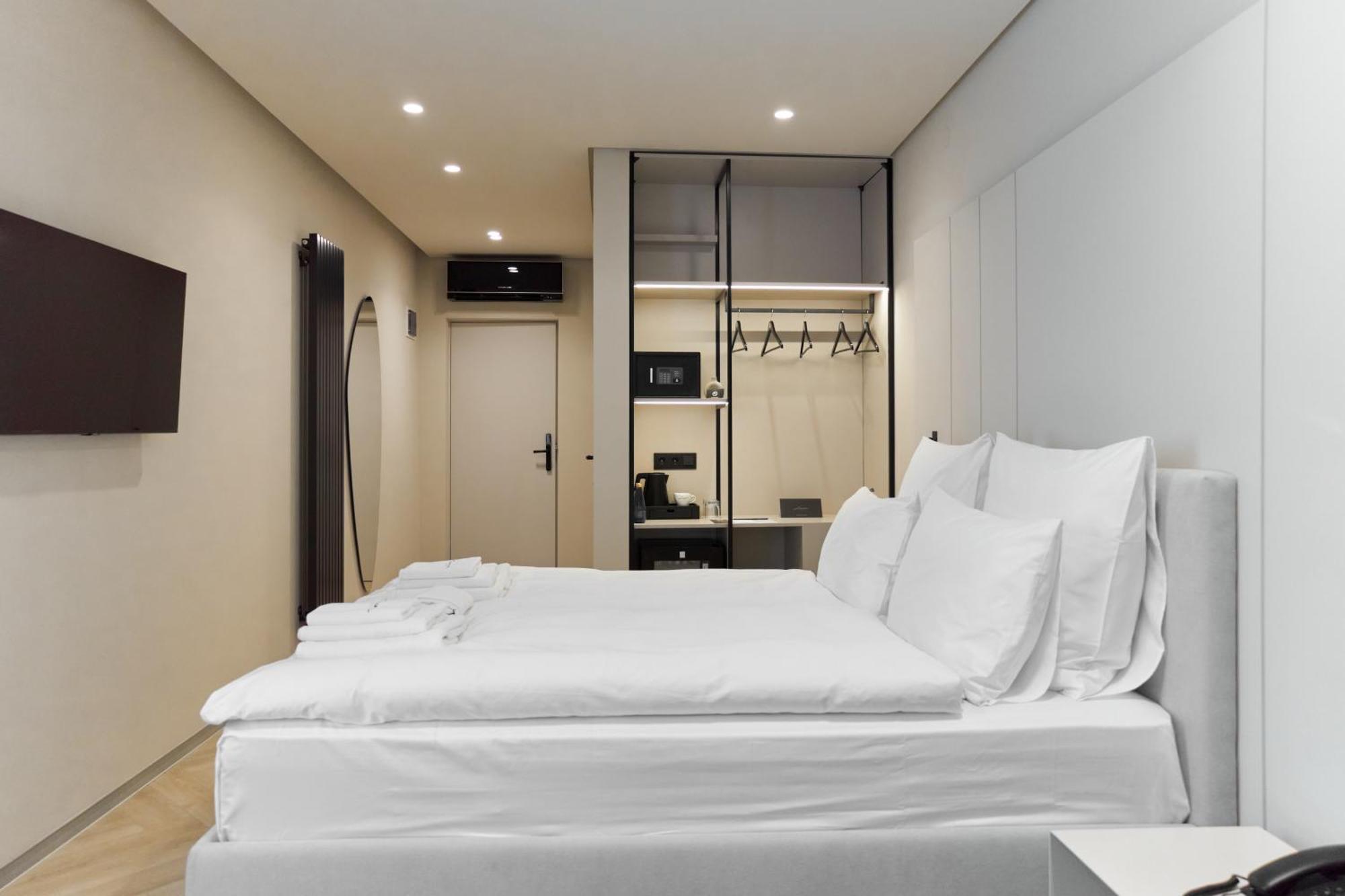 Hotel Laudon Użhorod Pokój zdjęcie