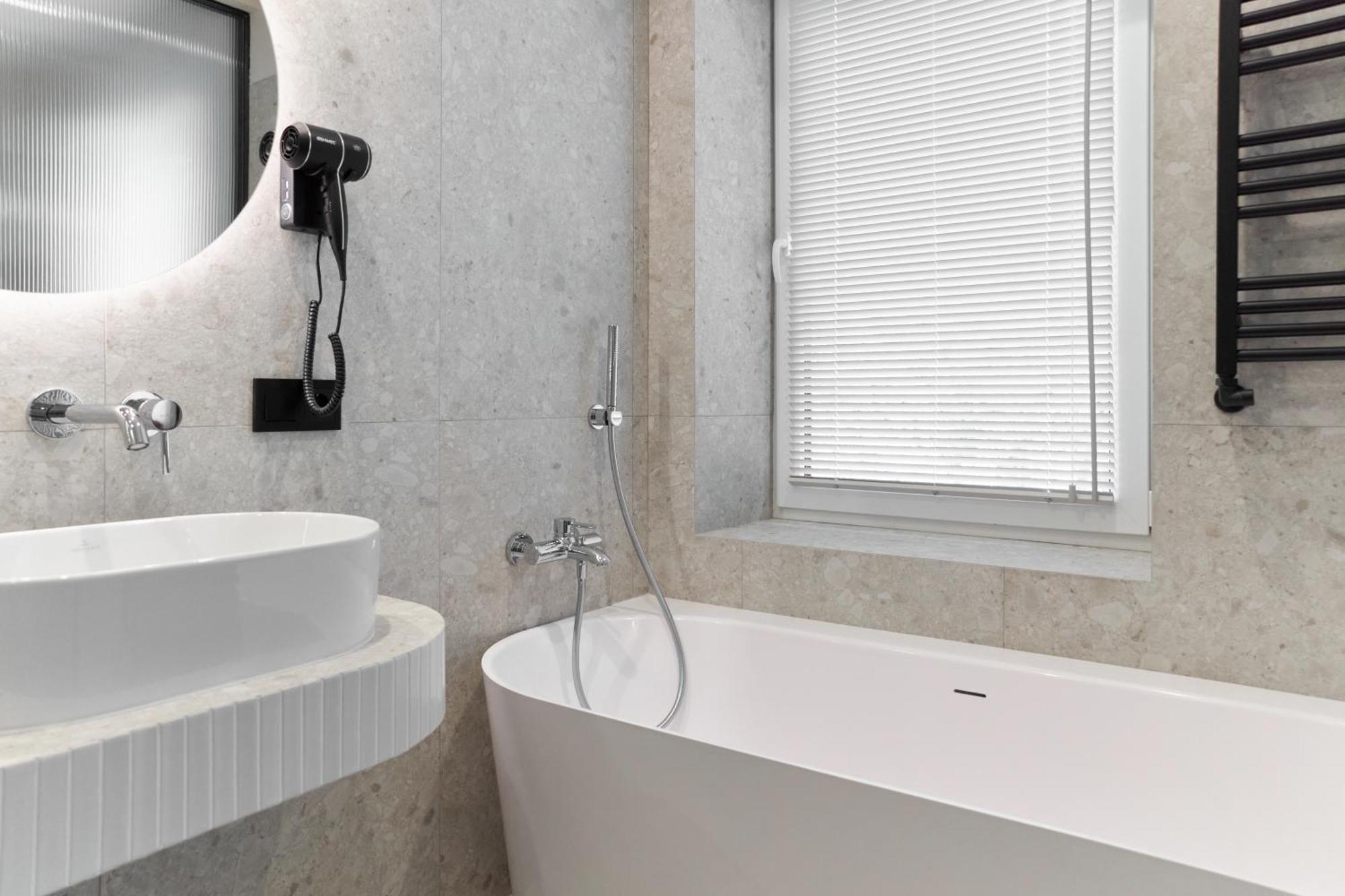 Hotel Laudon Użhorod Pokój zdjęcie