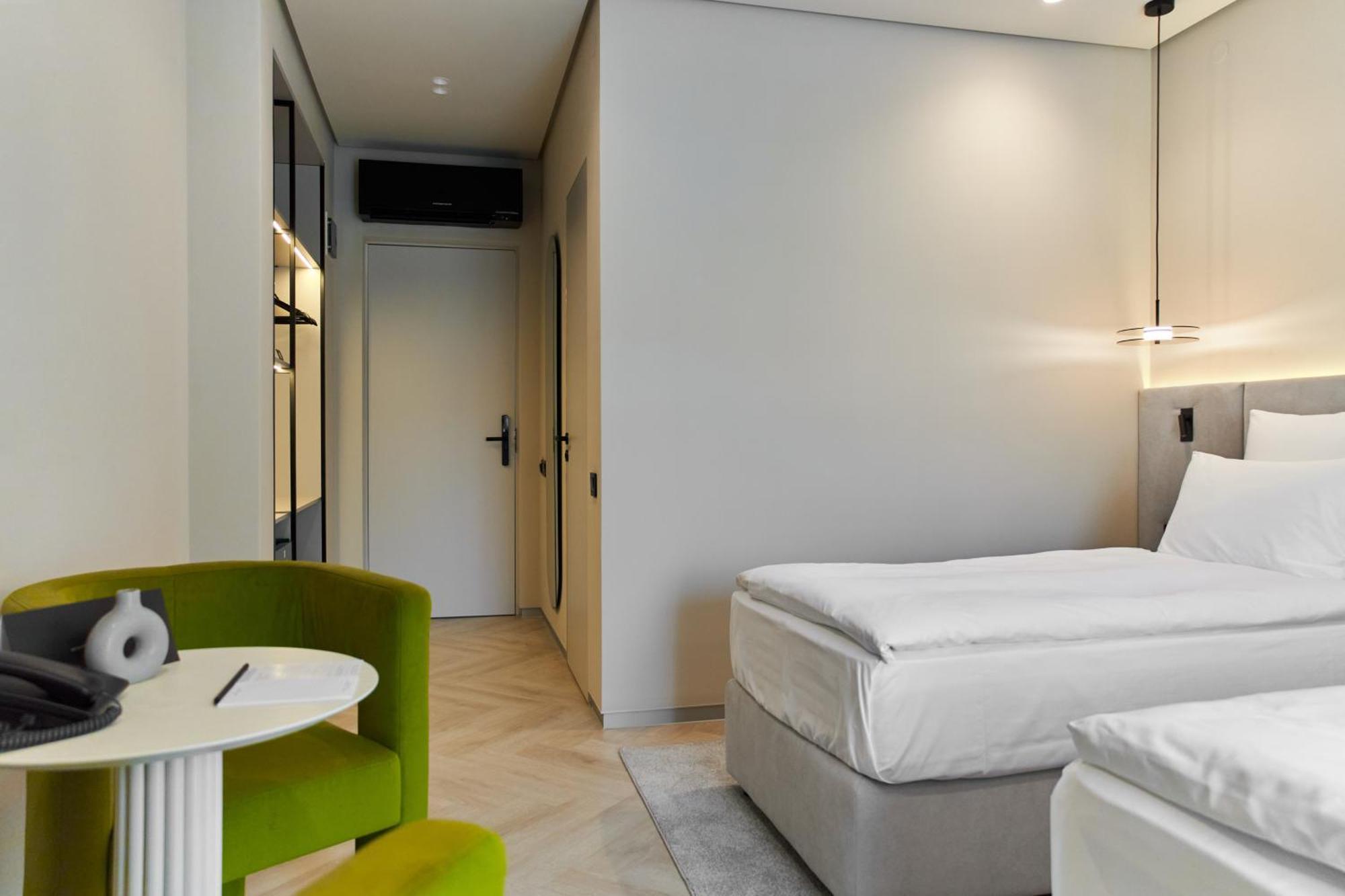 Hotel Laudon Użhorod Pokój zdjęcie