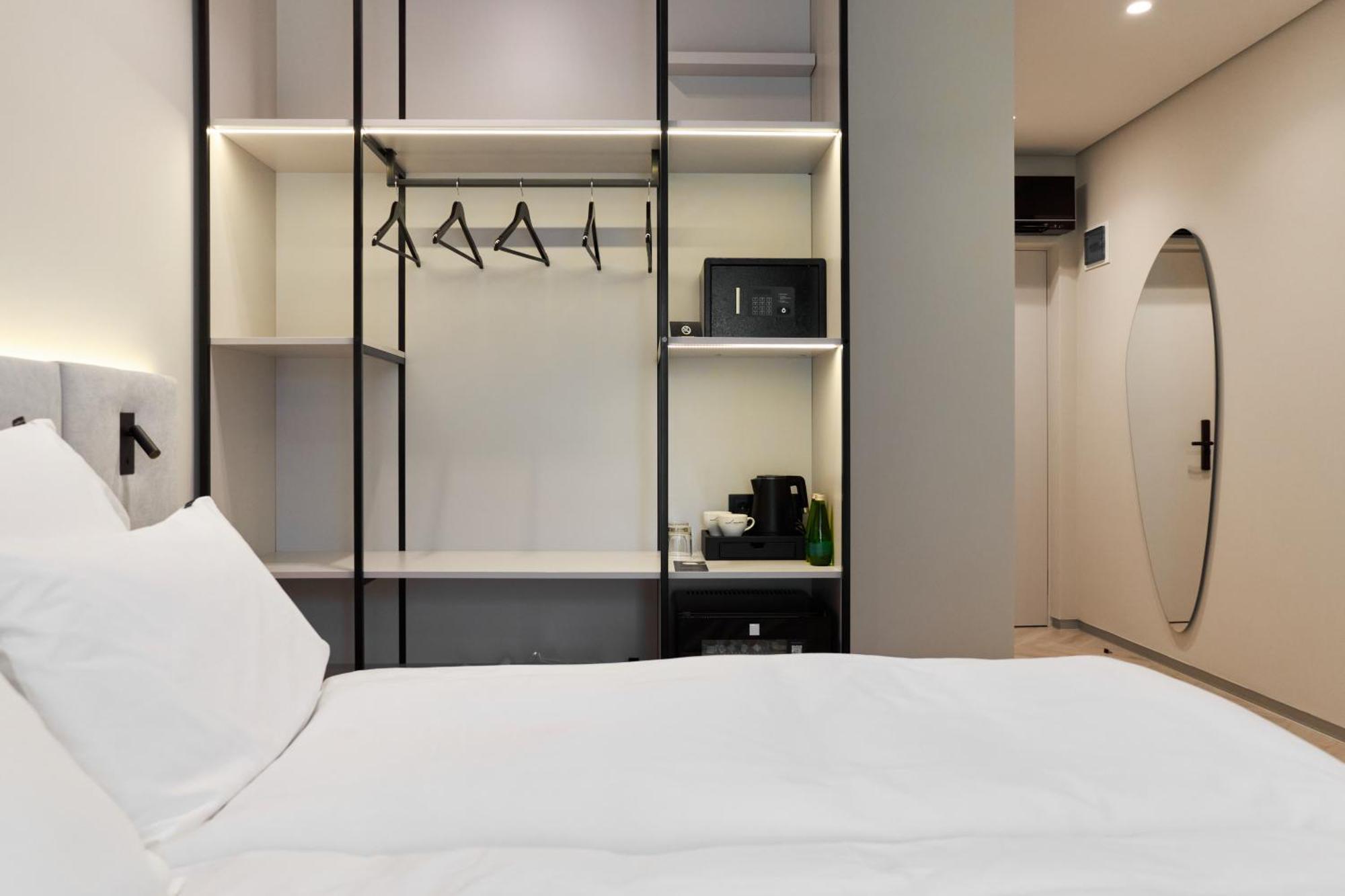Hotel Laudon Użhorod Pokój zdjęcie