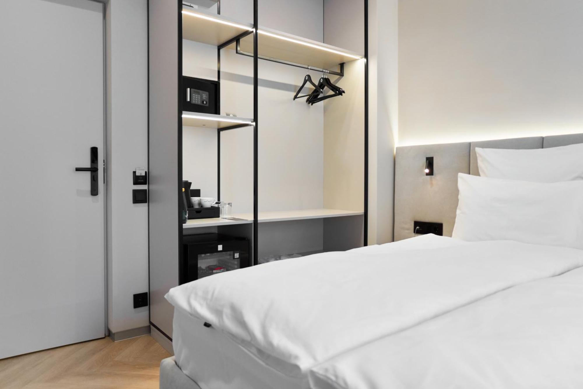 Hotel Laudon Użhorod Zewnętrze zdjęcie